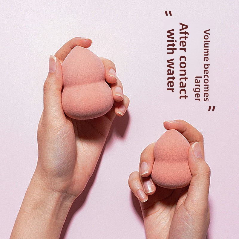 Makeup sponge - suitable for both dry and wet application