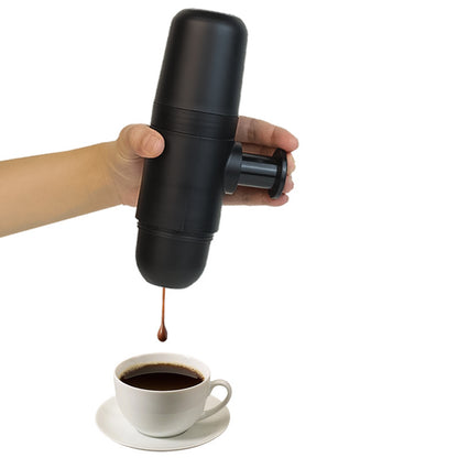 Manual coffee maker