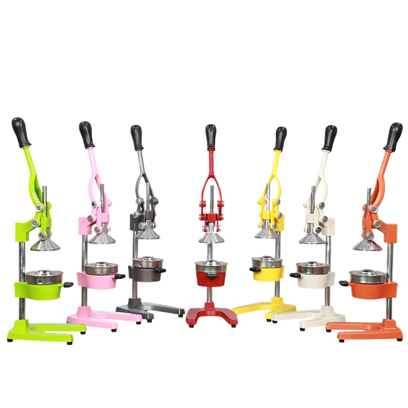 Manual juicer
