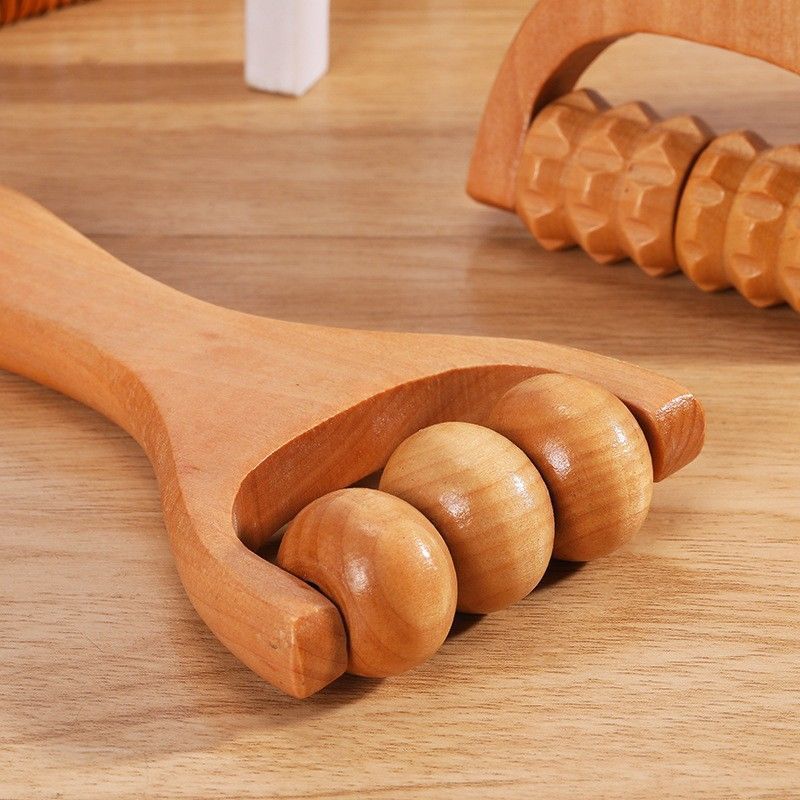 Manual massager