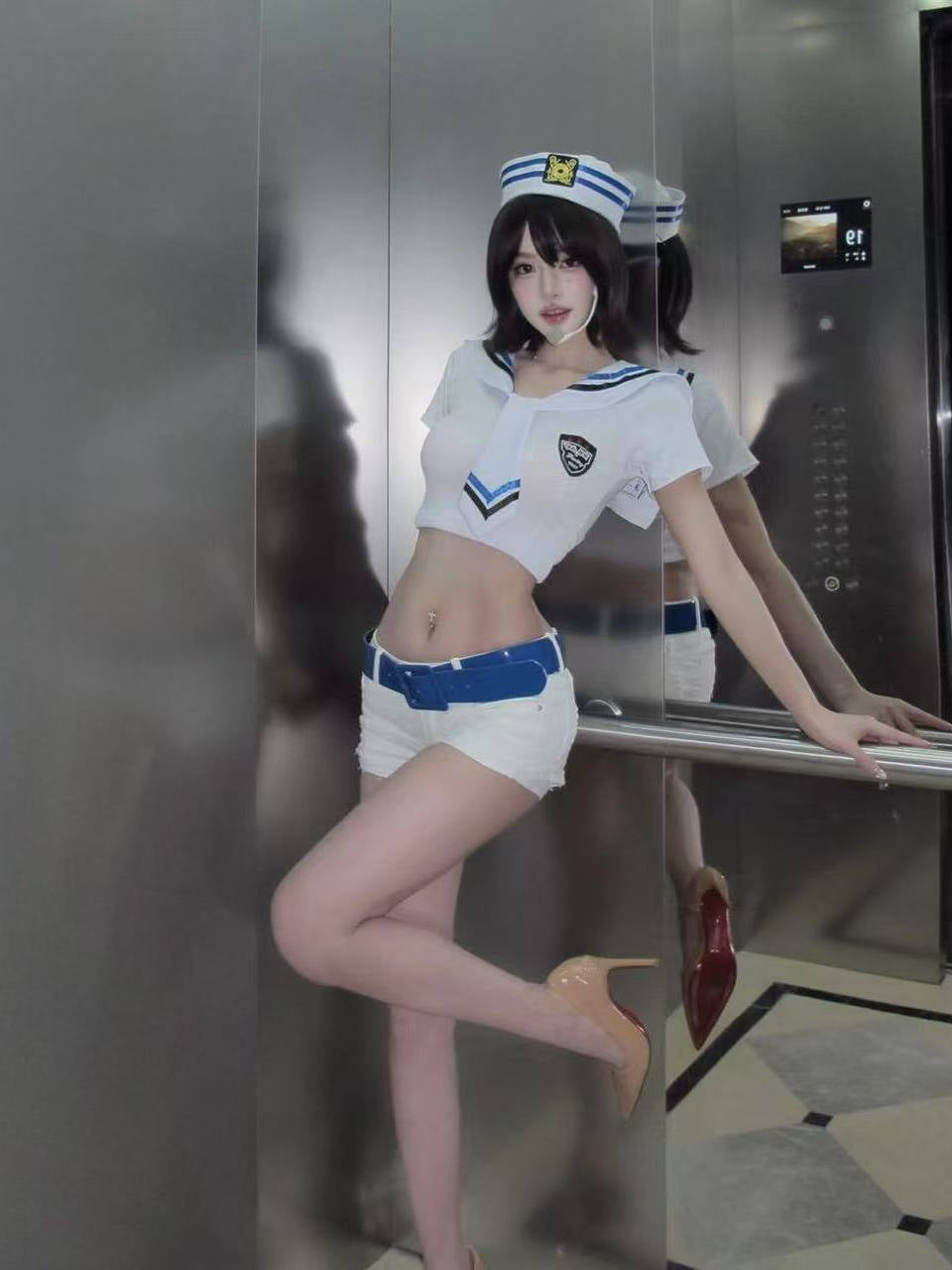 Marine uniform set