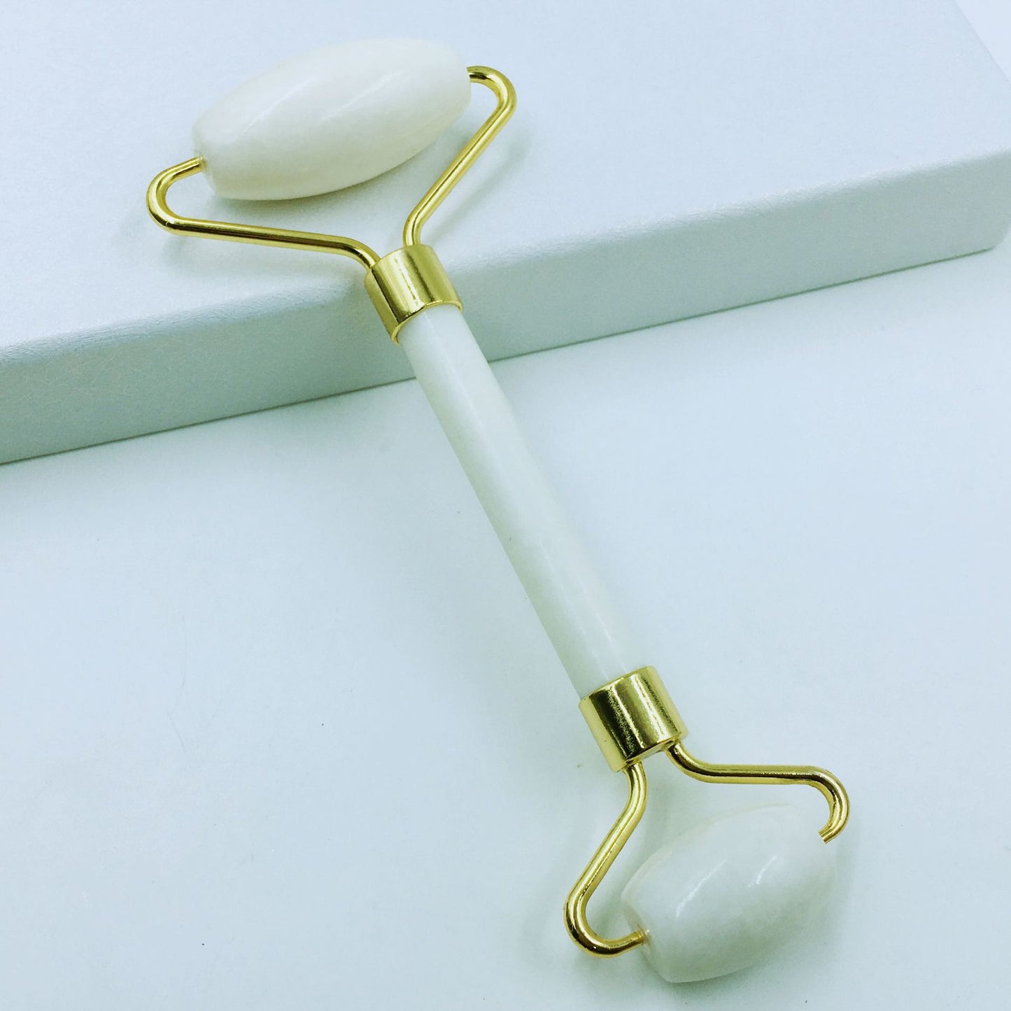 massage beauty container