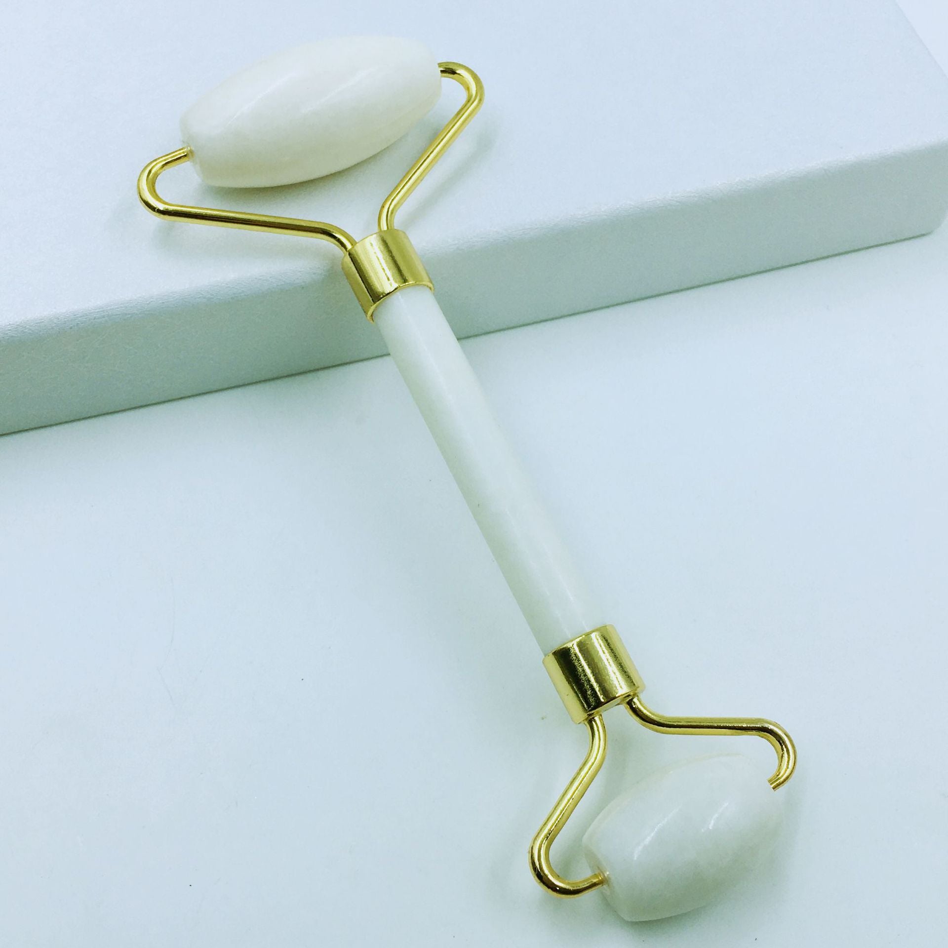 massage beauty container