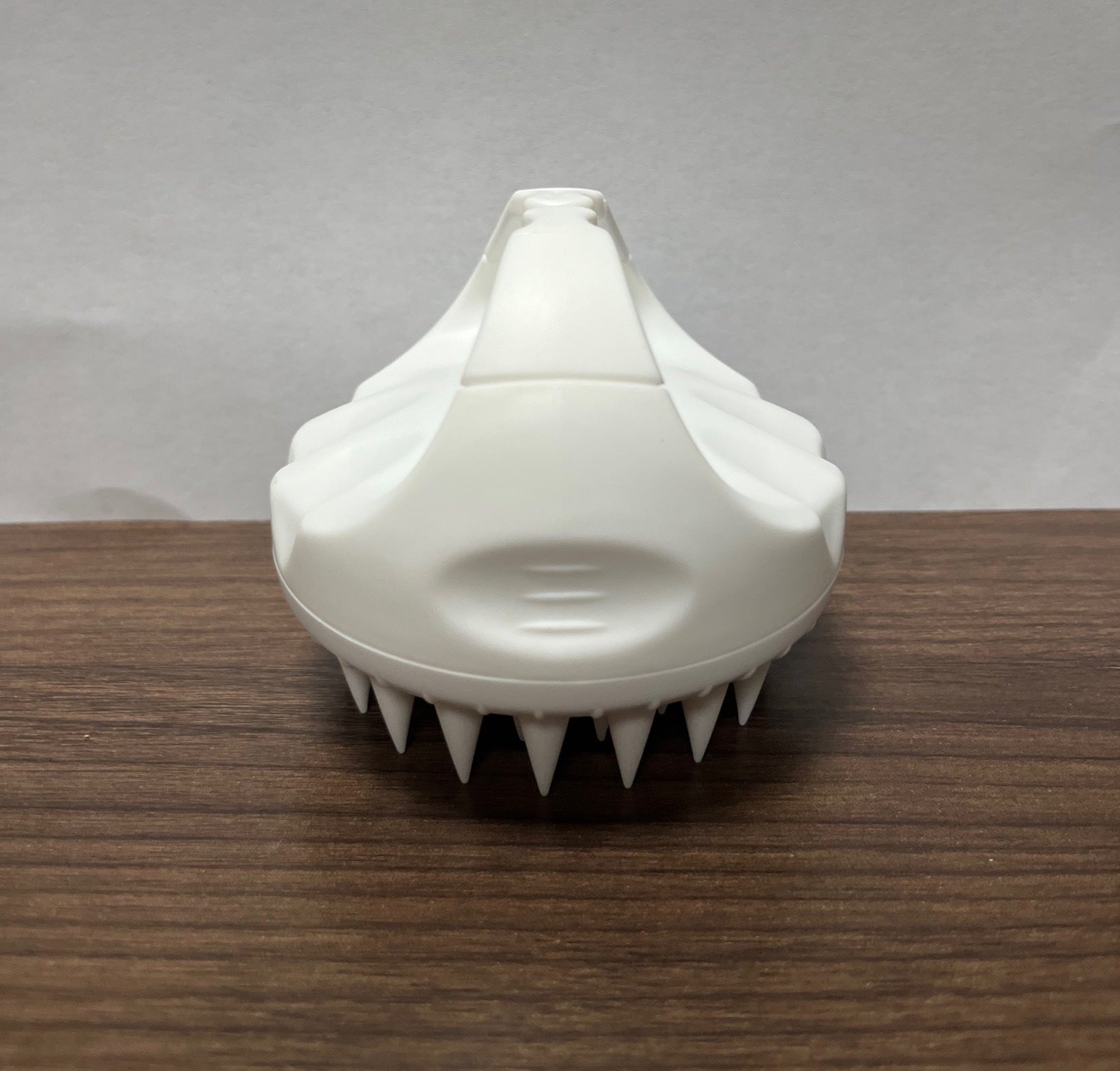 Massage brush for cleaning scalp shampoo brush
