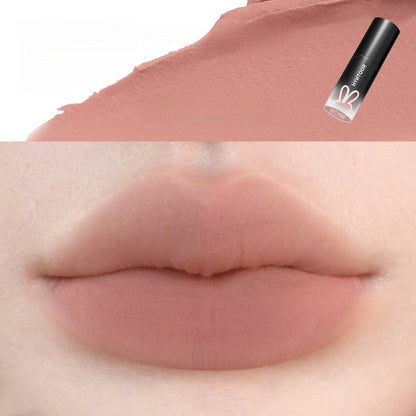 Matte lip mud