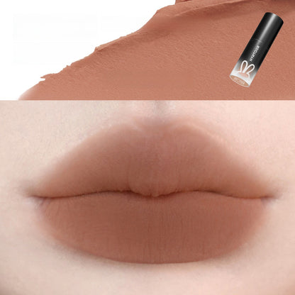 Matte lip mud