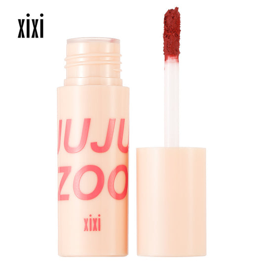 Matte lipstick with a frosted finish