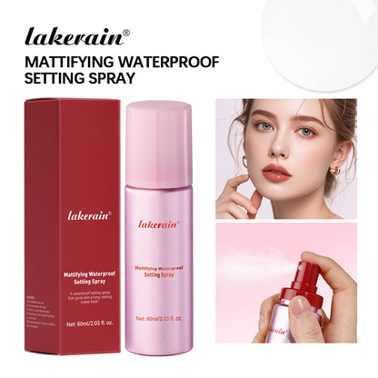 Matte setting spray