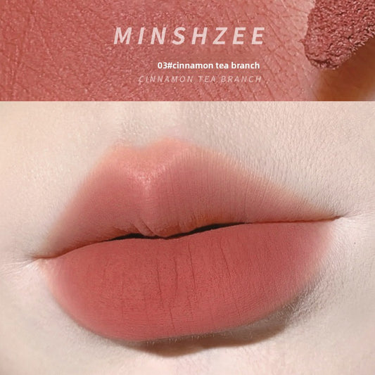 Matte velvet lip mud