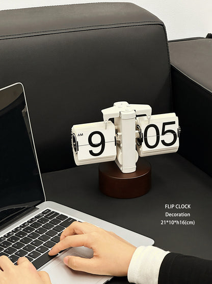 Mechanical Page-Turning Clock