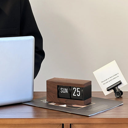 Mechanical Page-Turning Clock