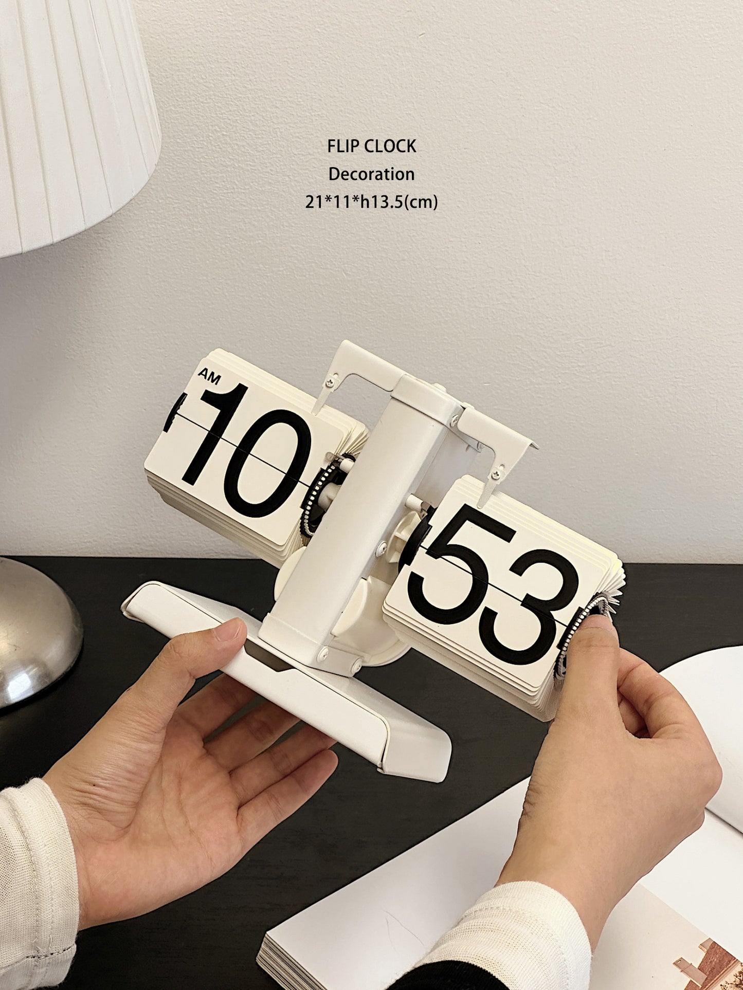 Mechanical Page-Turning Clock