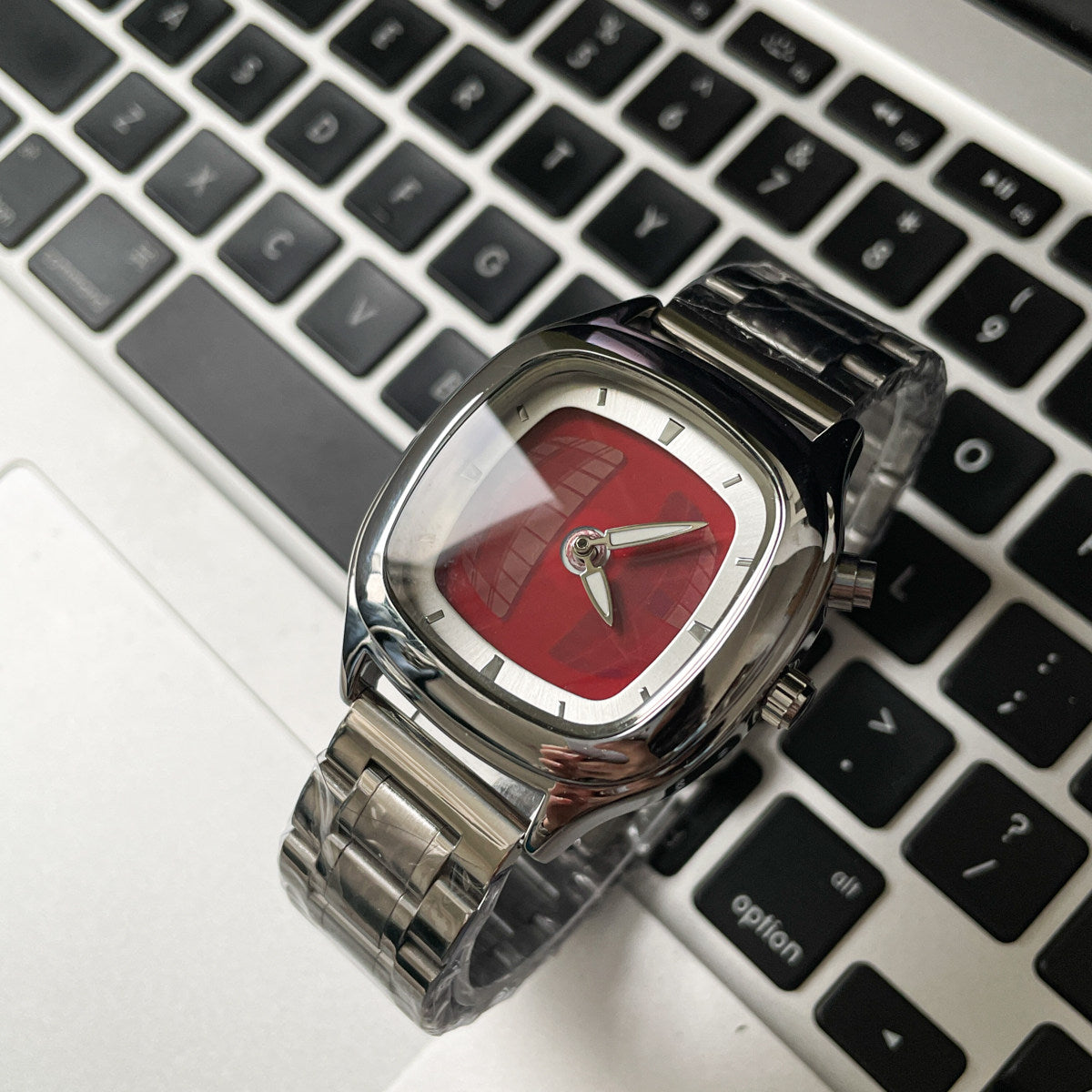 Mechanical watch for men and women