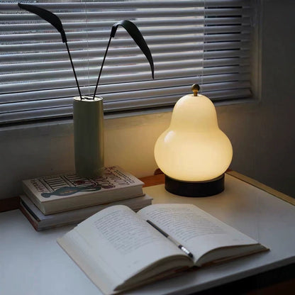 Medieval cream style table lamp