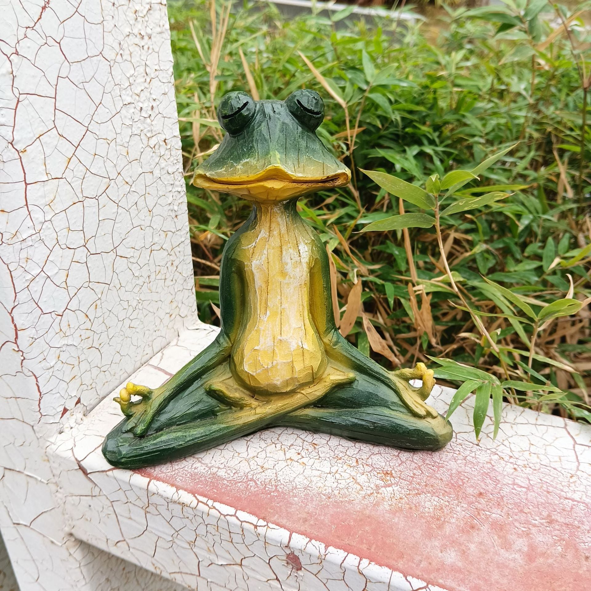 Meditation Frog Resin Sculpture Garden Decoration