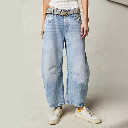 Medium low waist washed denim