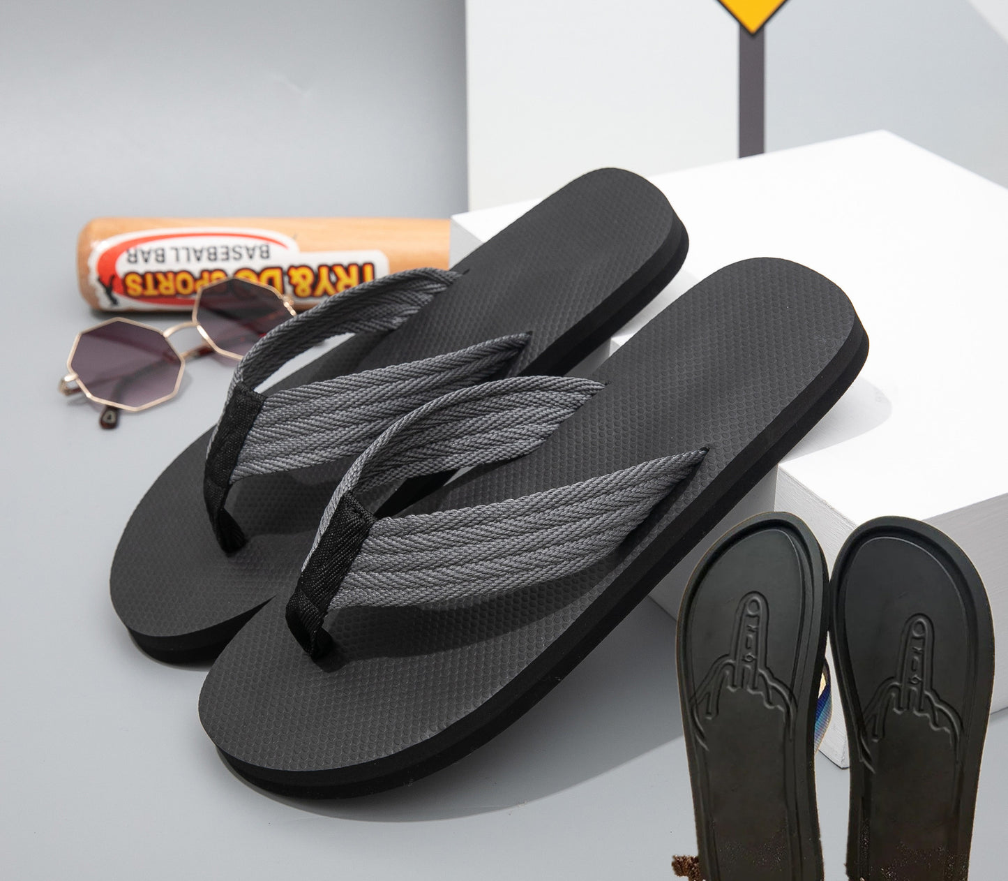 Men EVA Thick Sole Beach Flip Flops