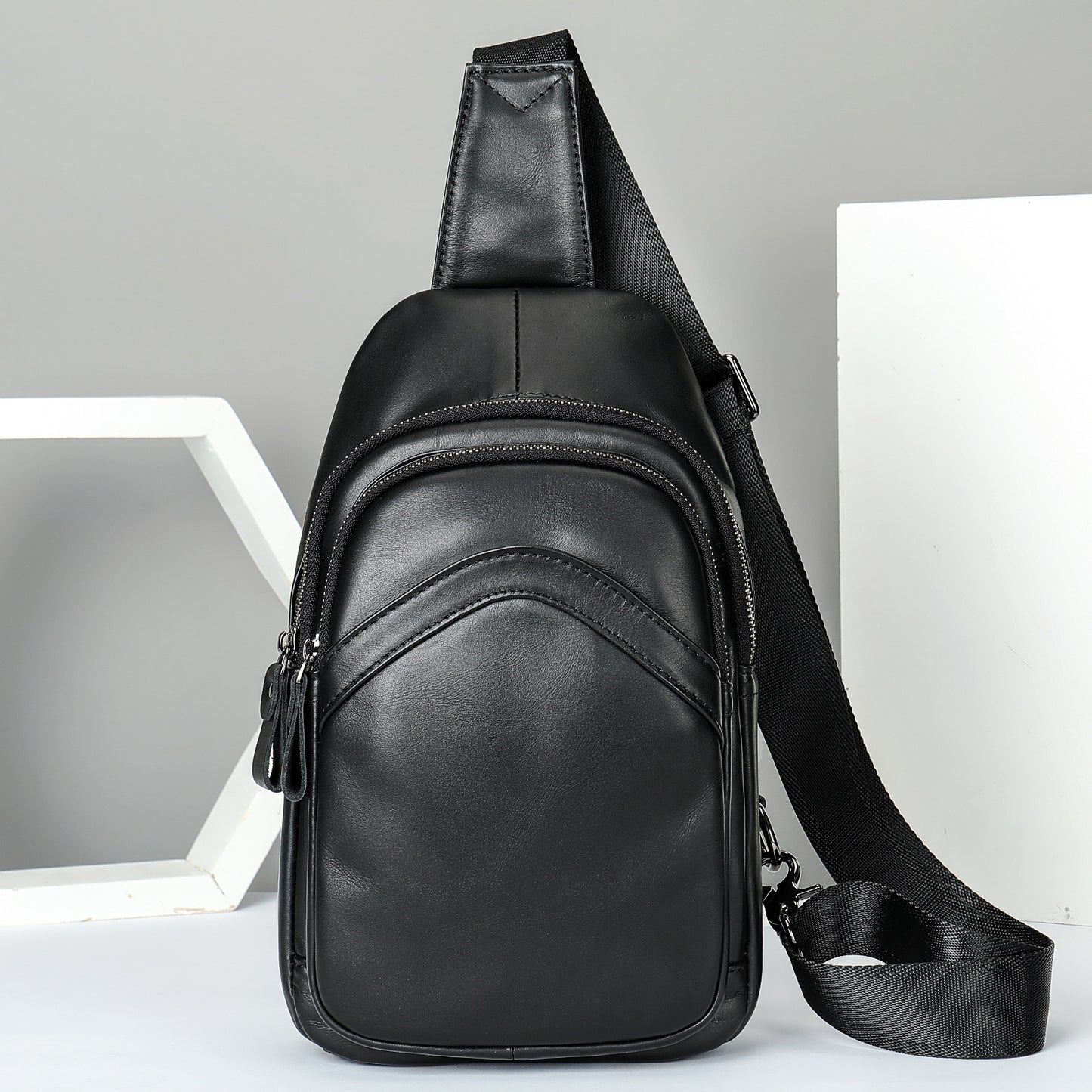 Men Genuine Leather Chest Bag Shoulder Messenger Bag