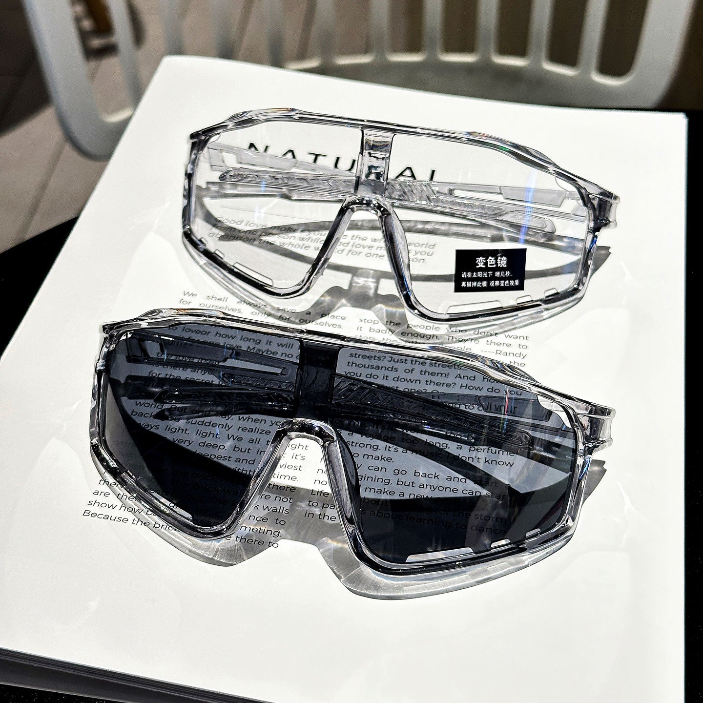 Men's and women's cycling glasses