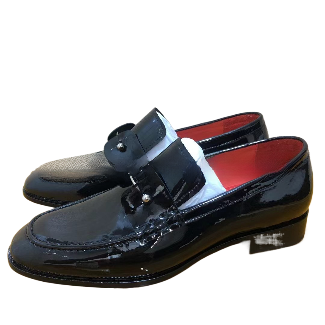 Men's black patent leather shoes with red soles