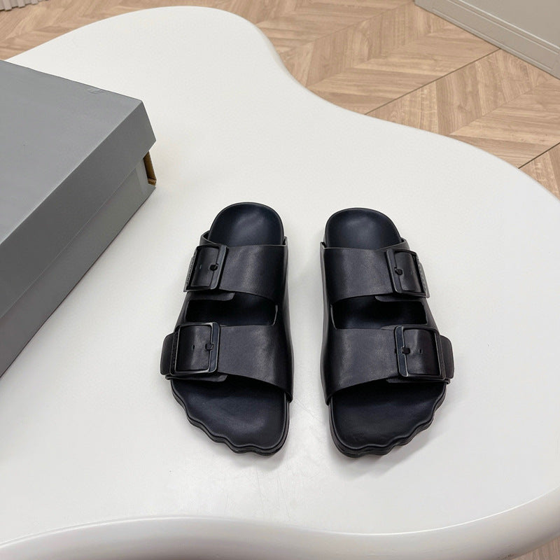 Men's flip-flops are worn outside