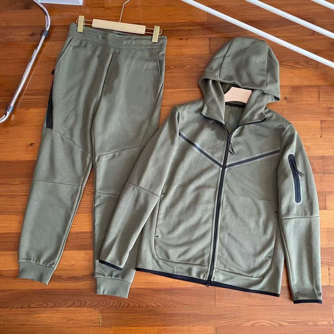 Men's Hooded Sports Tracksuit