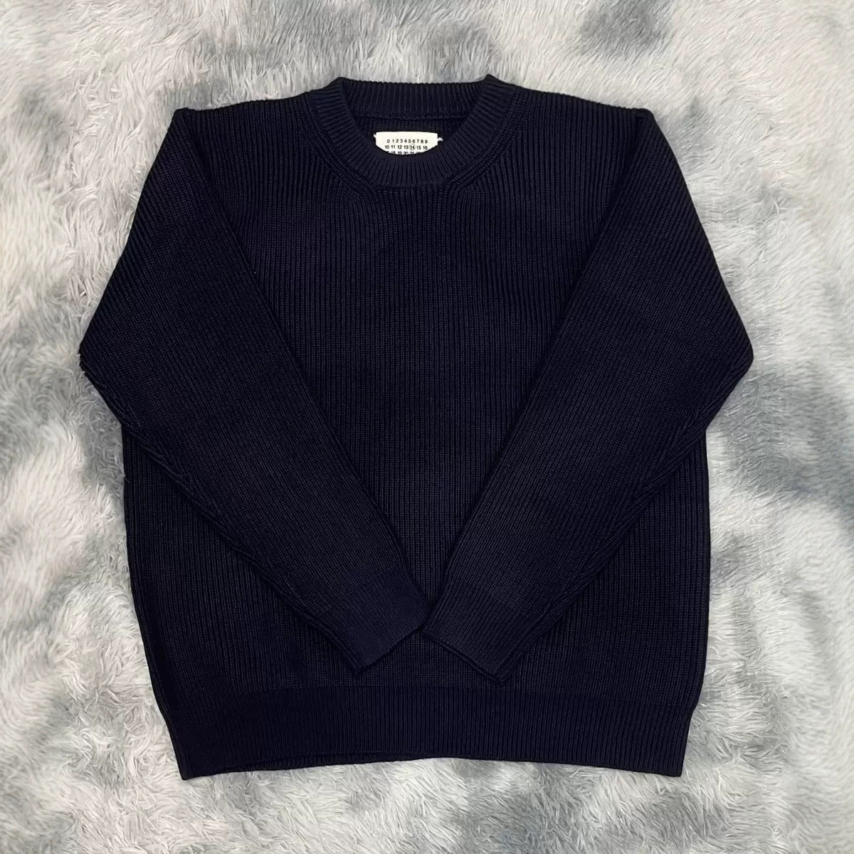 Men's knitted sweater