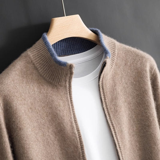 Men's knitted sweater