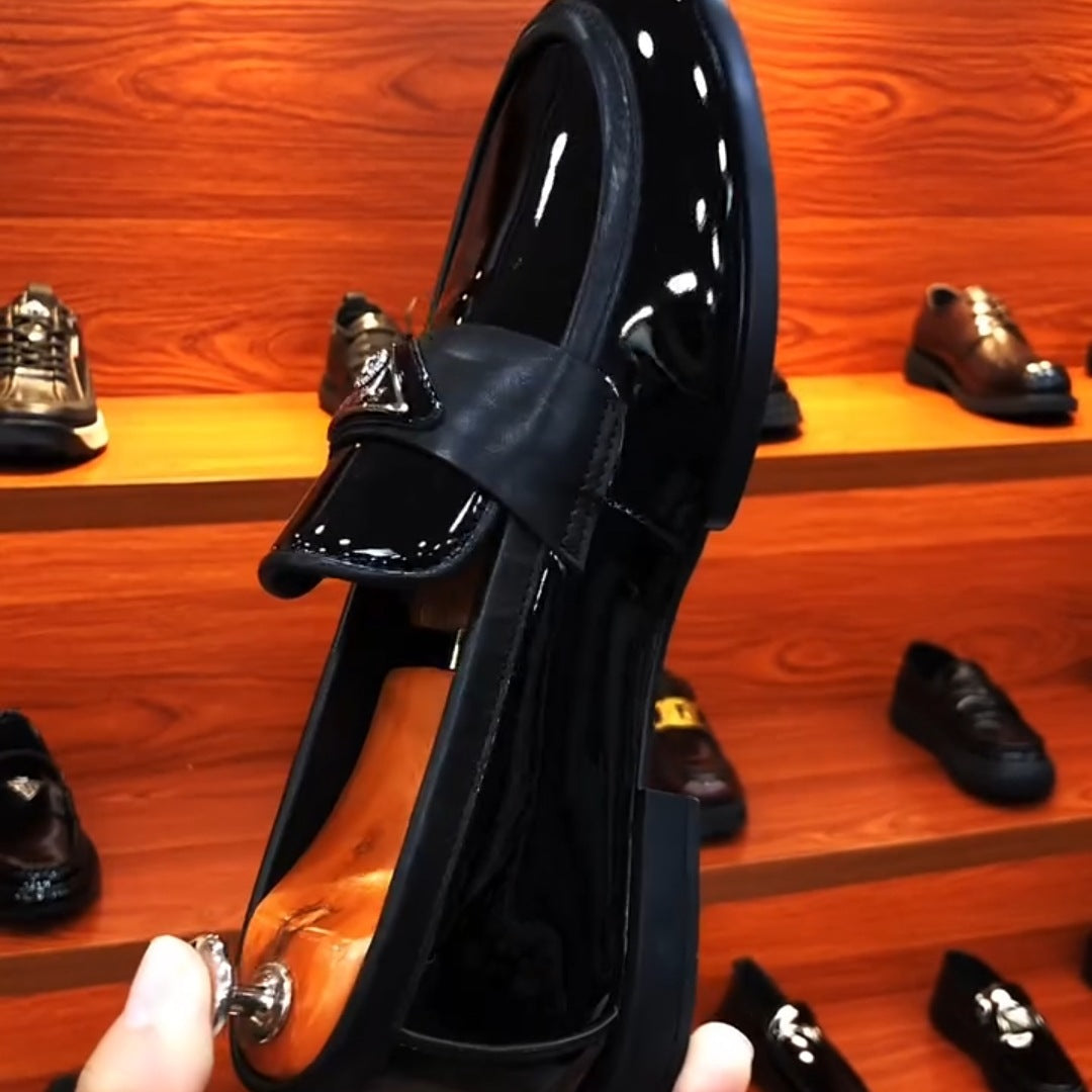 Men's leather shoes