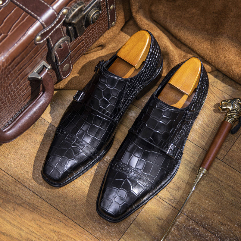 Men's leather shoes