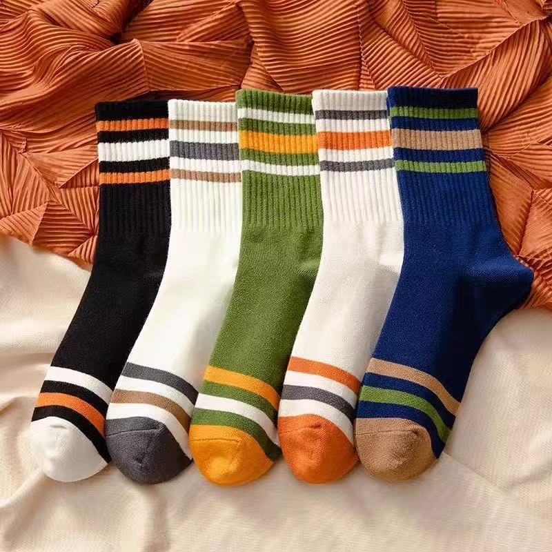 Men's Long Socks Trendy Three-Stripe Classic Striped Mid-Calf Socks for Men