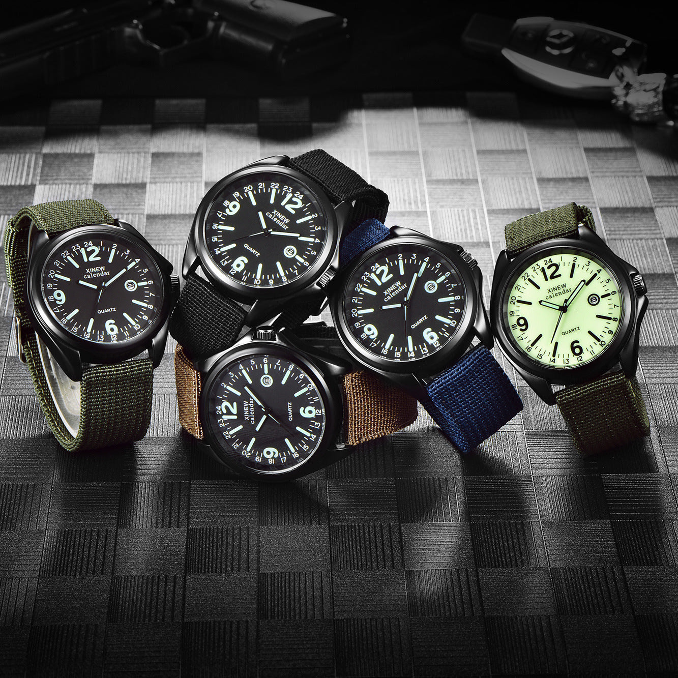 Men's Nylon Strap Quartz Watch