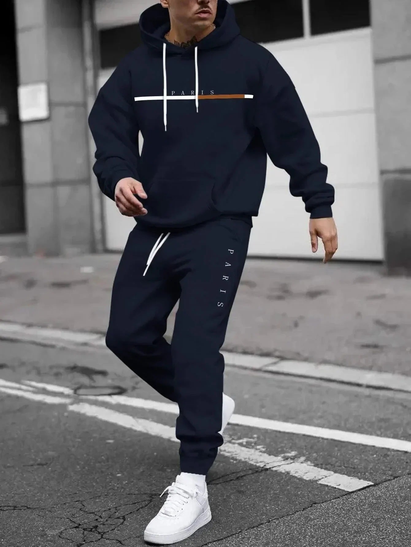 Men's pullover hooded sweatshirt