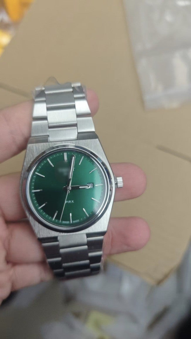 Men's Quartz Watch with Calendar and Alloy Case