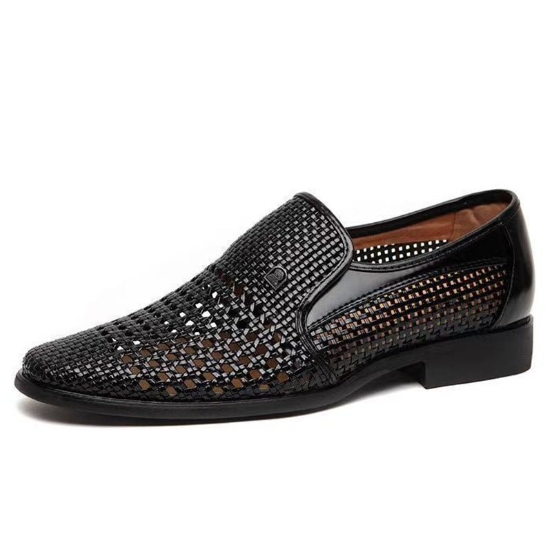 Men's sandals made of genuine leather