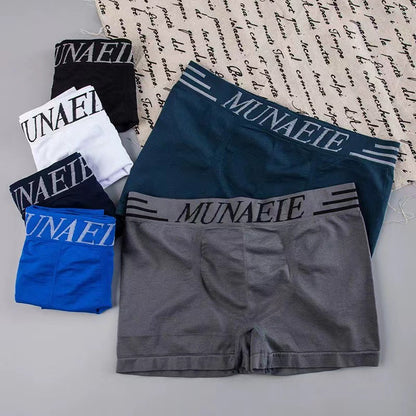 Men's Seamless Breathable Quick-Dry Sports Boxers