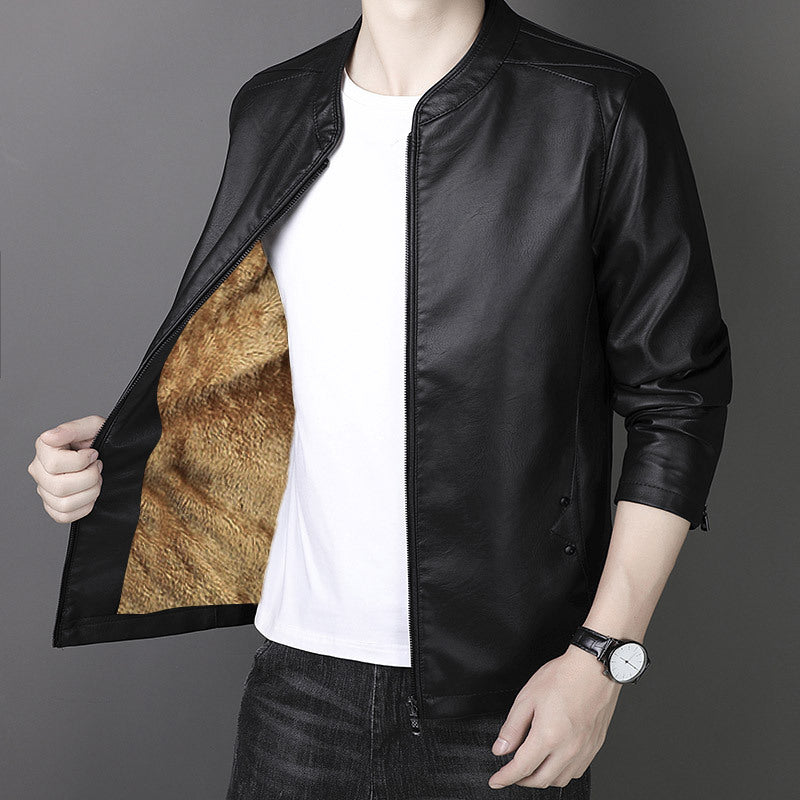 Men's short coat with thick padding in leather