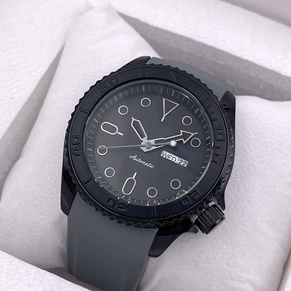 Men's Silicone Strap Quartz Watch