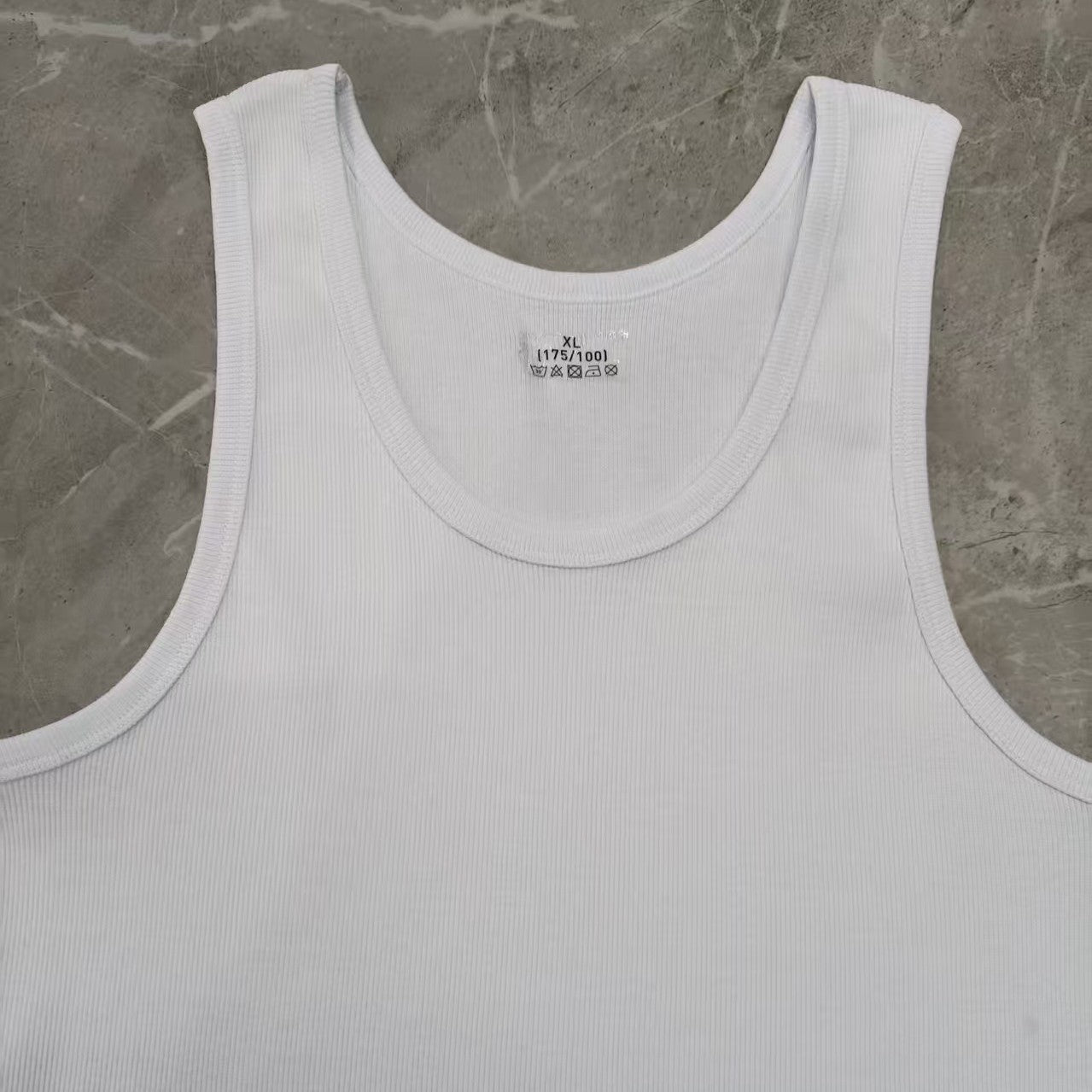Men's Slim Fit Cotton Polyester Tank Top