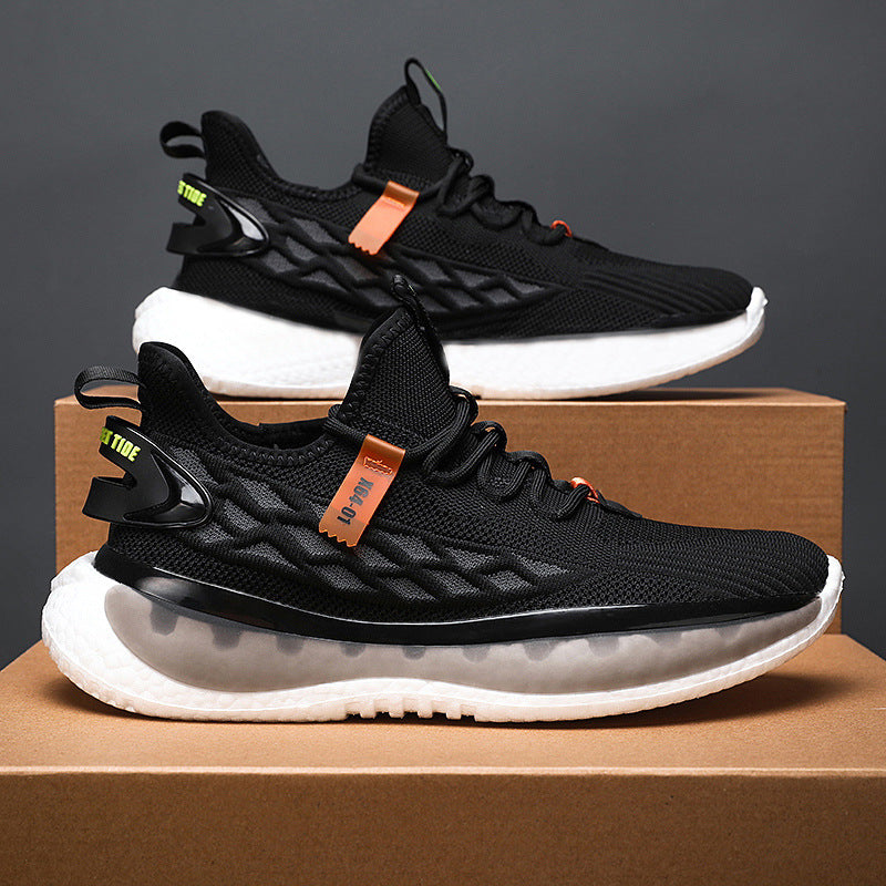 Men's sports shoes are lightweight, breathable, and casual shoes. They are popular among internet celebrities and students. They are trendy with popcorn soles and running shoes