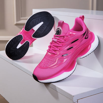 Men's sports shoes