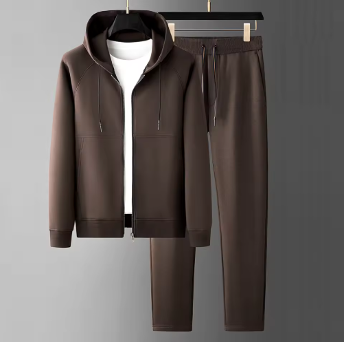 Men's sports suit