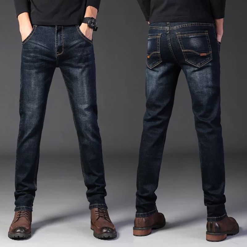 Men's straight-leg jeans
