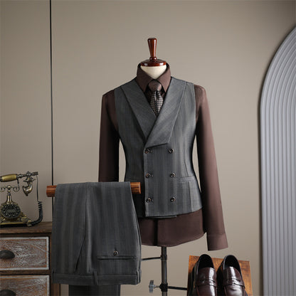 Men's suit