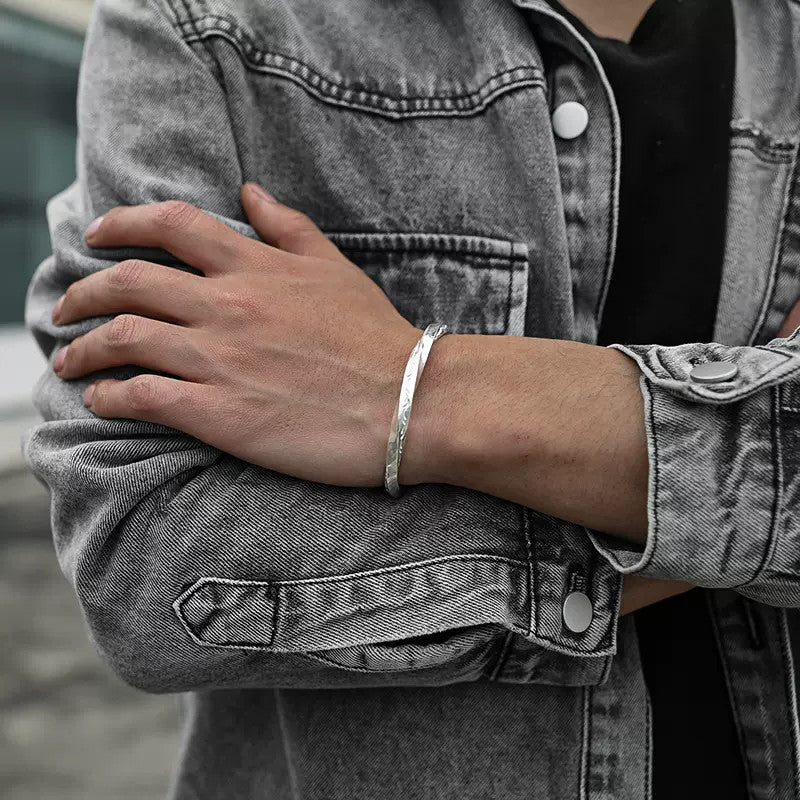 Men's trendy adjustable bracelets