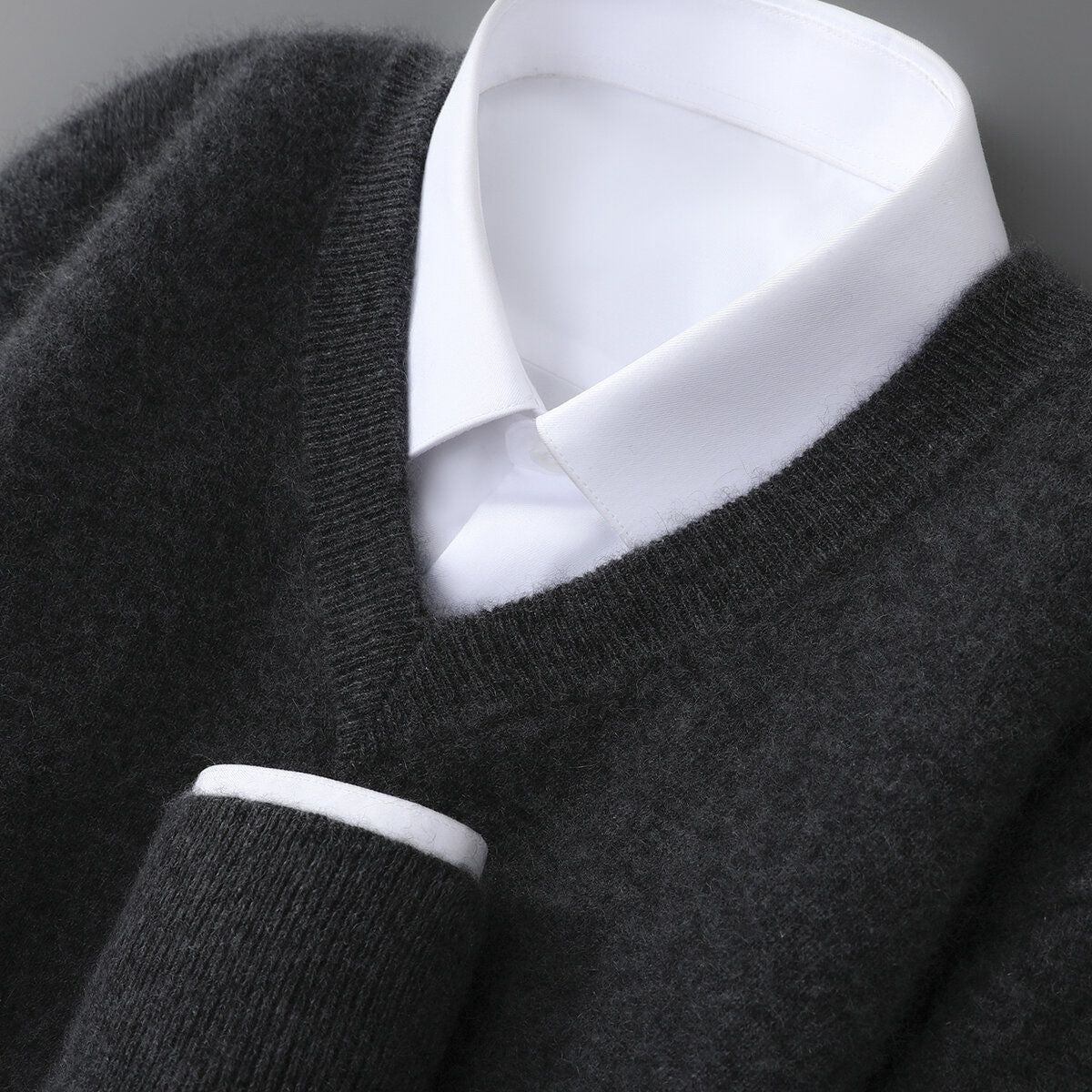 Mens Casual V-Neck Knit Sweater
