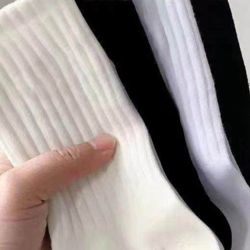 Mens Lettered Sports Socks