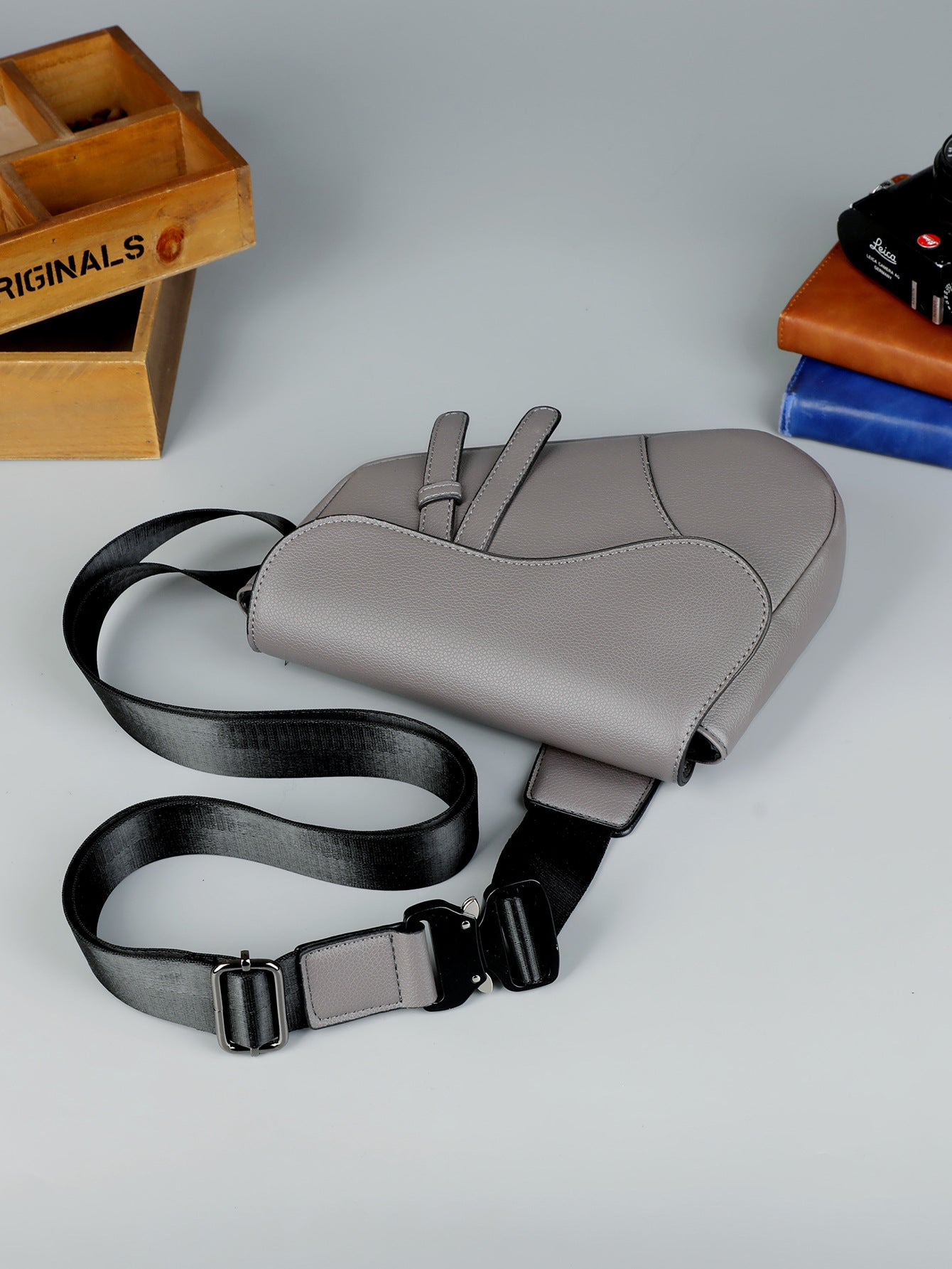 Mens Lightweight Crossbody Shoulder Bag