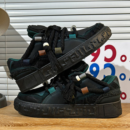 Mens Plaid Bread Design Sneakers