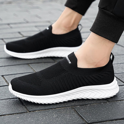 Mens Slip-On Flyknit Sports Shoes